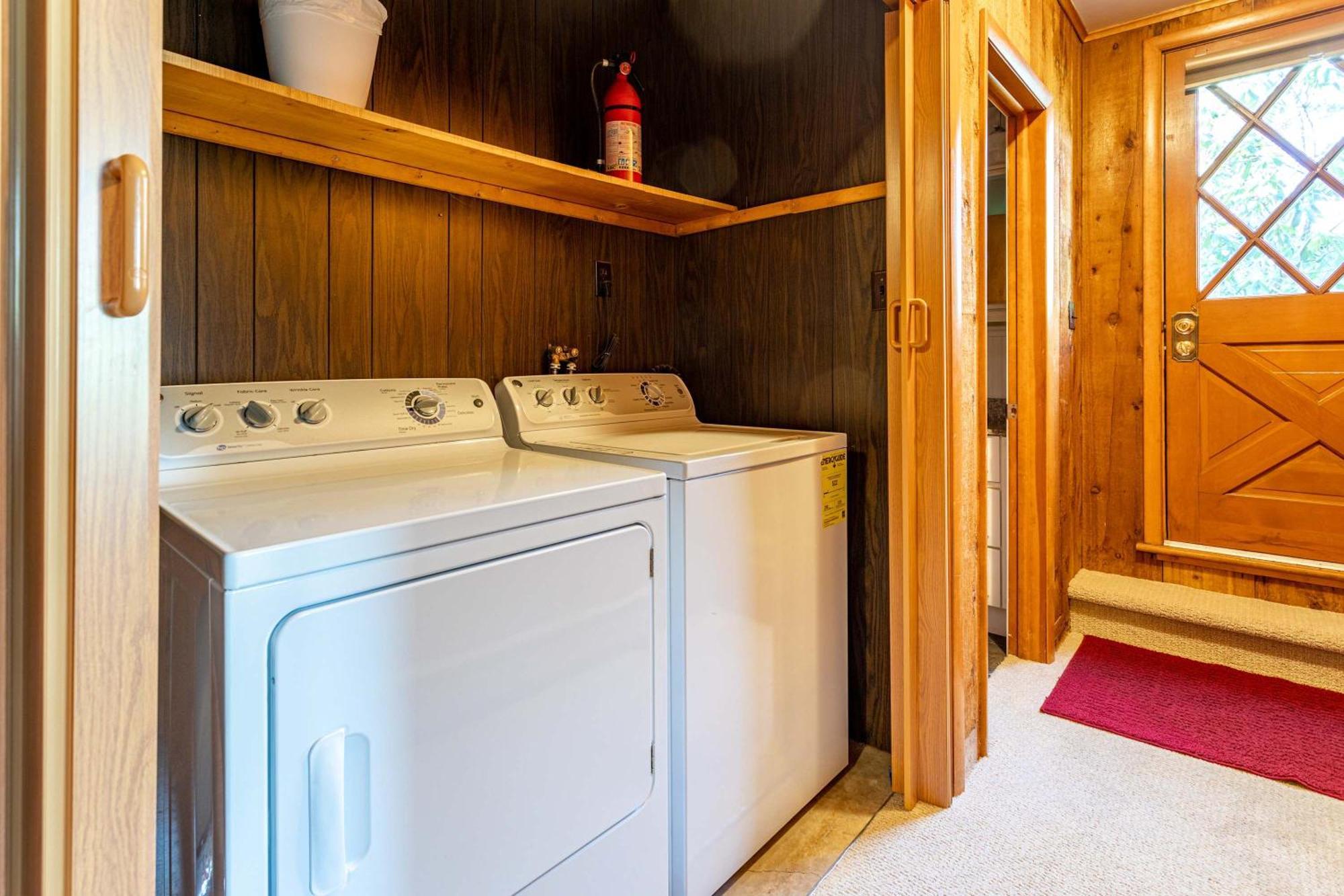 Holiday home Whispering Pines Game Fire Pit Pocono Pines