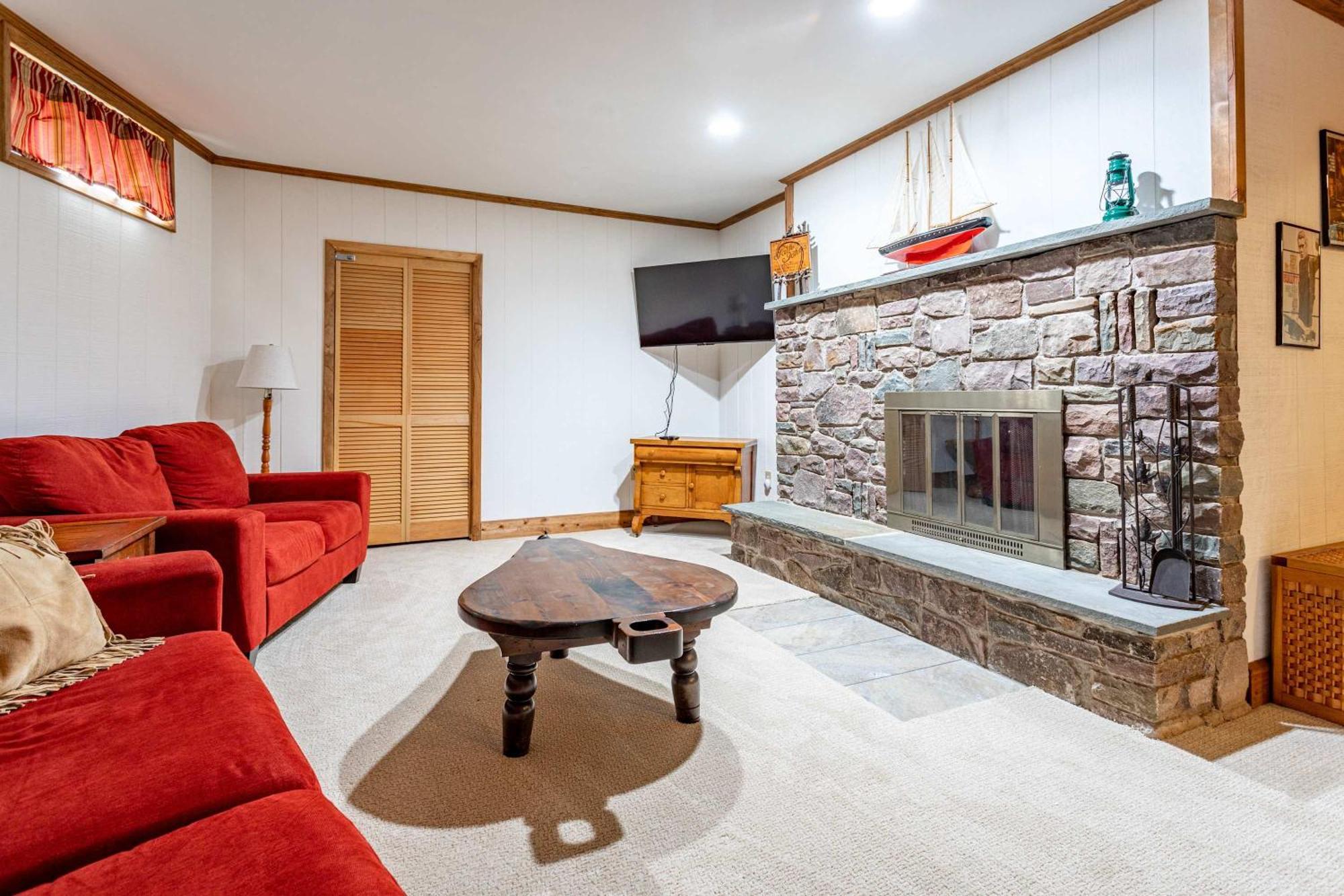 Whispering Pines Game Fire Pit Pocono Pines